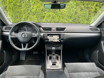 Škoda Superb 2.0 TDI 140 kW DSG STYLE - 9