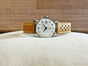 Československé Mechanické Retro Vintage hodinky PRIM Datumat - 9