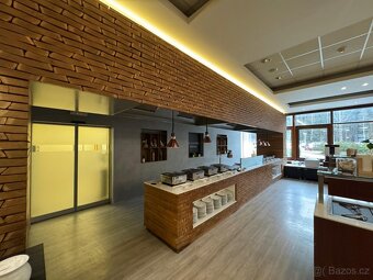 Prodej restauračního a gastro zařízení z hotelové restaurace - 9