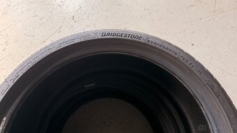 Letní pneu 265/30 r19 245/35 r19 RS3 - 9