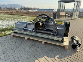 Mulčovač za traktor JANSEN VMA-240 - [3.6. 2025] - 9