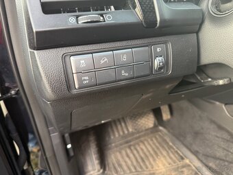 Ssangyong Musso Grand - 9
