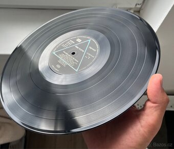 Pink Floyd – The Dark Side Of The Moon - 9