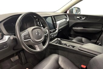 Volvo XC60 B4 AWD Momentum Advanced Edition 2020 - 9