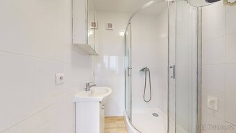 Prodej bytu 2+1 64 m² Javorník. - 9