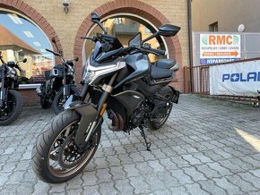 CFMOTO 800NK Advanced - 9