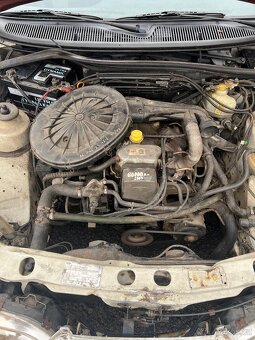 Ford Sierra 1.6i CLX - 9