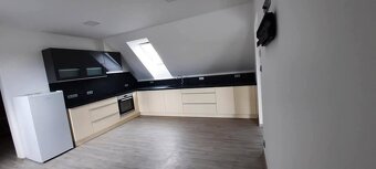 Byt v rodinném domě - 9