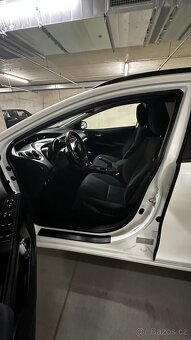 Honda Civic 1.6 i-DTEC Tourer - 9