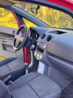 Mitsubishi Colt 1.3 - 9