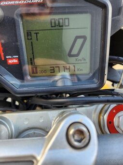Aprilia Dorsoduro 750 ABS 2016 - 9