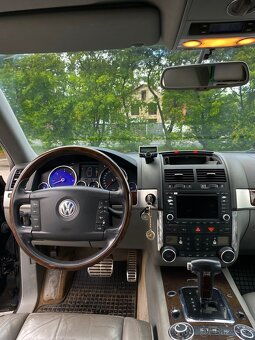 Vyměním VW touareg za menší auto - 9