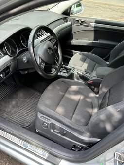 Škoda Superb 2015, DSG 4x4, 125KW, Servisováno - 9