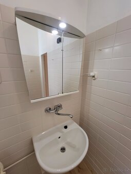 Prostorný byt na náměstí Jablonné nad Orlicí - 9