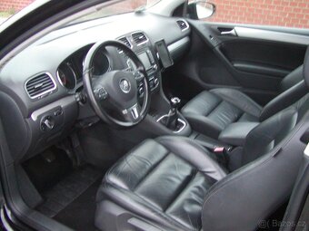Volkswagen Golf VI 2.0TDi Highline, Výborný stav - 9