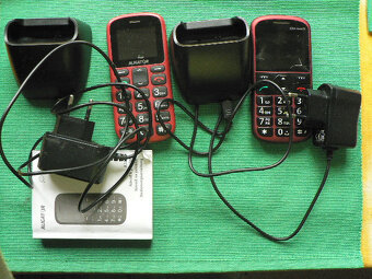 Nabíječky, měřicí přístroje, router, teploměr, mobily aj. - 9