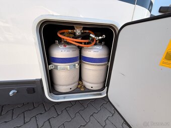 ADRIA MATRIX SUPREME 687 SL - 9