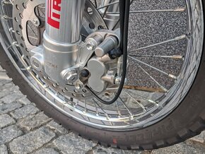 SWM Silver vase 440 2017 - 9