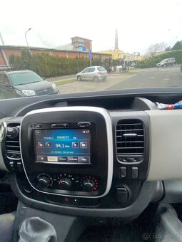 Prodam Renault Trafic 2015 - 9