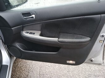 Honda Accord - 9