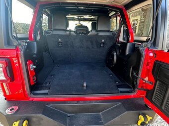Jeep Wrangler Unlimited, 147kw, První majitel, původ ČR - 9