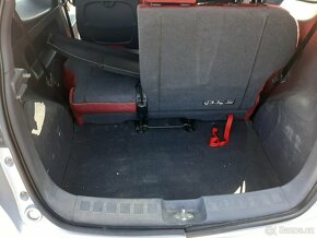 Mitsubishi Colt 1.3i Klima Alu Model 2006 - 9