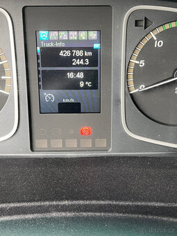 MERCEDES BENZ ATEGO 1524 4x4,R.V. 2015 CISTERNA NA PHM - 9