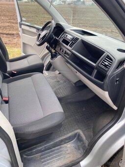Volkswagen Transporter T6 2.0tdi - 9