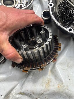 Spojka na Yamaha R1 04-06 Rn12 - 9