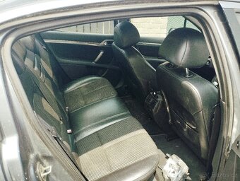 Peugeot 407 2.0 hdi po lehké DN - 9