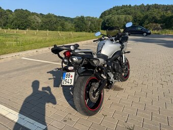 Yamaha FZ6 S2 najeto jen 15 tis km - top stav - 9