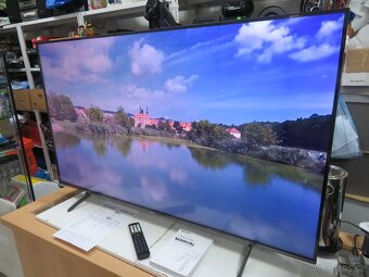 QLED 4K UHD Smart televize Hisense 55E7KQ PRO (139cm) - 9
