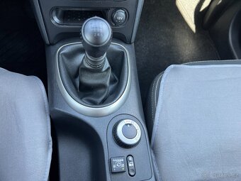 Nissan Qashqai, 2.0 i 104kW 4X4 LPG, PANORAMA - 9