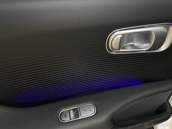 Hyundai Ioniq 6 168kW Style Premium 4x2 AT - 9