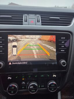 Škoda Octavia 3,2.0TDI,R.V.2018,155KKM,FullLED,ZÁRUKA - 9