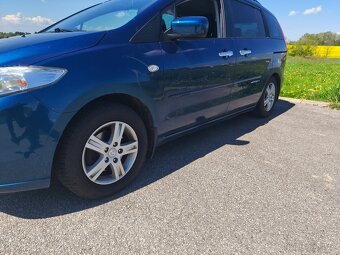 Mazda 5 1,8i 7 míst - 9