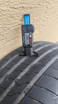 Sada alu kol Trinity na Škoda Superb 3 letní 235/40 R19 TOP - 9