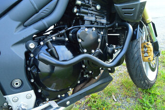 Triumph Tiger 1050 2008, Hliníkové kufry, laděný výfuk Remus - 9
