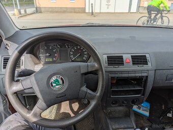 Škoda Fabia Combi na díly 1,4 MPI 55kW rezervace - 9