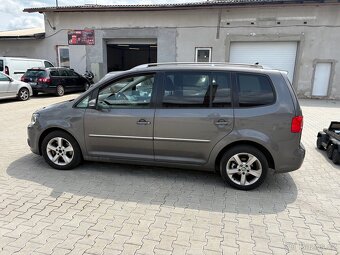 Vw touran 2.0 125kw highline - 9
