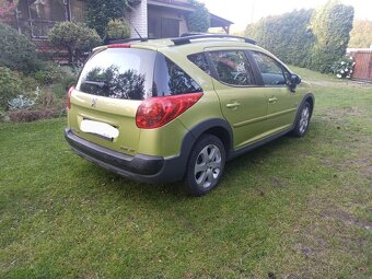 Peugeot 207 SW 1.4i 70 kW 69000Kč - 9