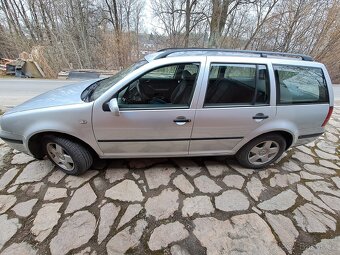 WV Golf 4 1.9 TDI 66kw rok 2001
- 9