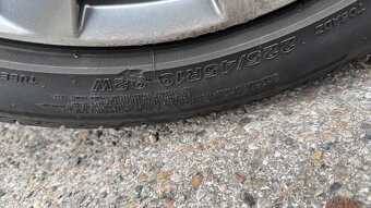 LETNÍ PNEU 225/45 R19 - 9