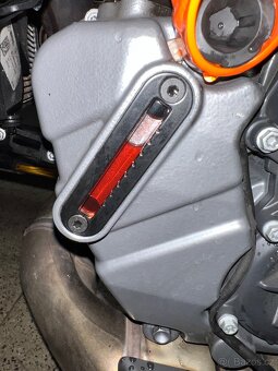 KTM 1290 Superduke R - 9