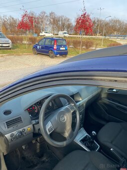Opel Astra H - 9