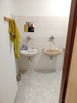 1.lůž. pokoj v centru Opavy, student/ka/ml. pracující - 9