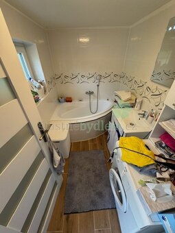 Pronajmu rodinný dům na krásném místě se zahradou vlastní vo - 9