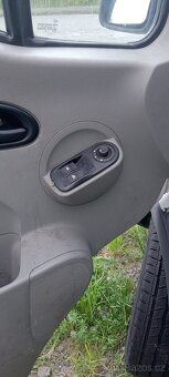 Prodám Renault Master na ND nebo opravu - 9