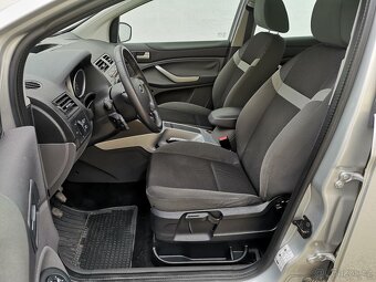 Ford Kuga 2.0 TDCi 100kW 1.Majitel. Tažné - 9