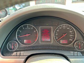 Audi A4 B6 3.0 Quattro 2004 162kW - 9